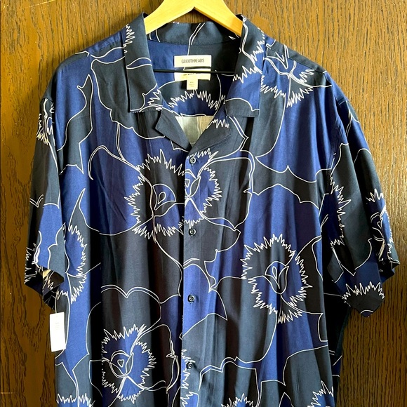 Goodthreads Hawaiian Shirt - Picture 4 of 4